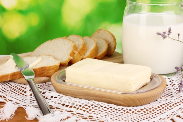 butter-wooden-holder-surrounded-by-bread-milk-natural-background.jpg