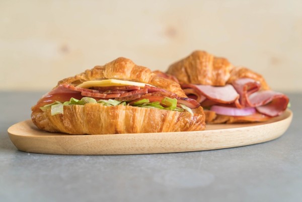 croissant-sandwich-ham.jpg